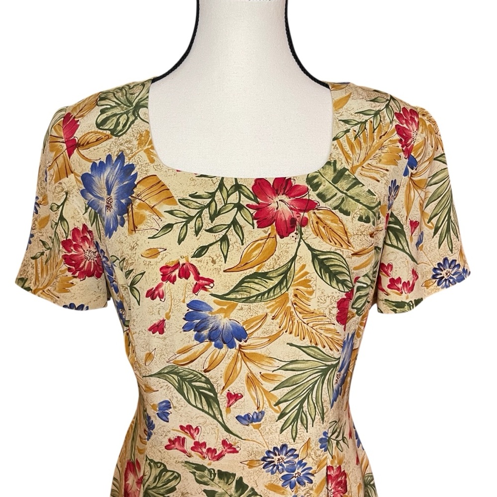 Woman's Dress Maggy London Colorful Floral‎ Sheath Square Neck Short Sleeve Midi - Picture 4 of 10